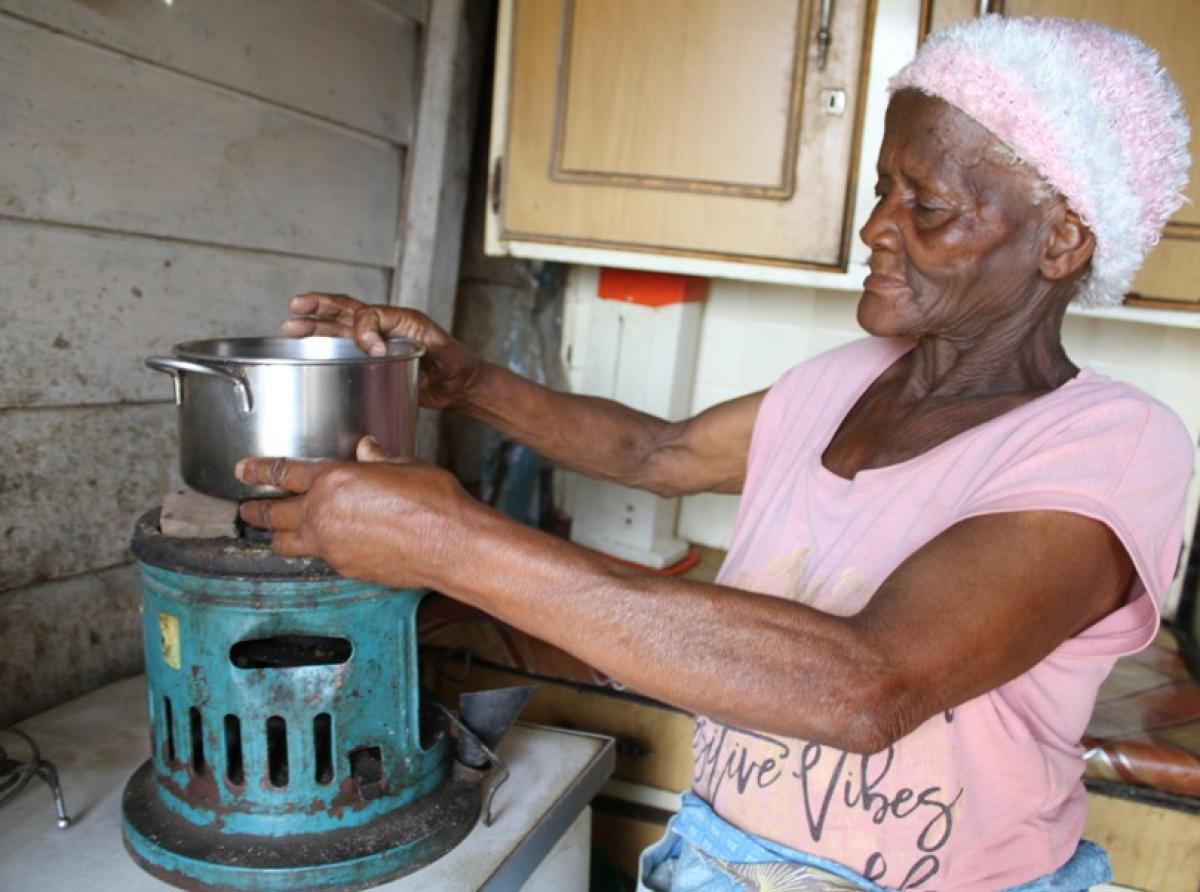 72-year-old Josephine Maboe confronted with a painful choice between warmth and survival. Picture: Baagedi Setlhora